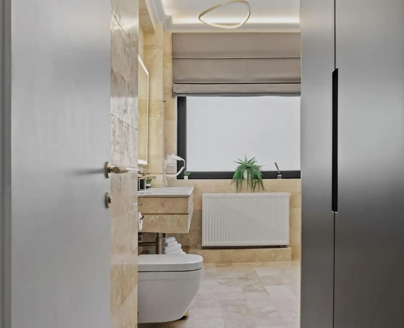 Central Two Rooms Apartment The Paradise Of Lights Bucharest Romania