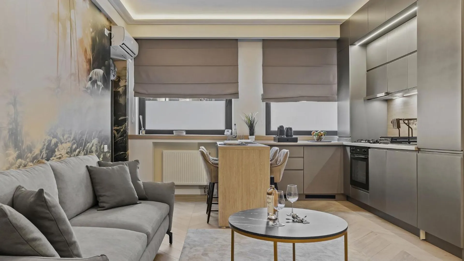 Central Two Rooms Apartment The Paradise Of Lights Bucharest