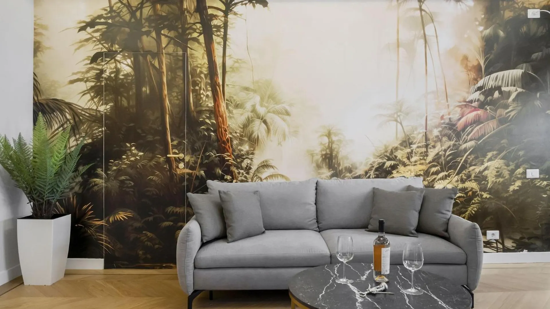 Central Two Rooms Apartment The Paradise Of Lights Bucharest